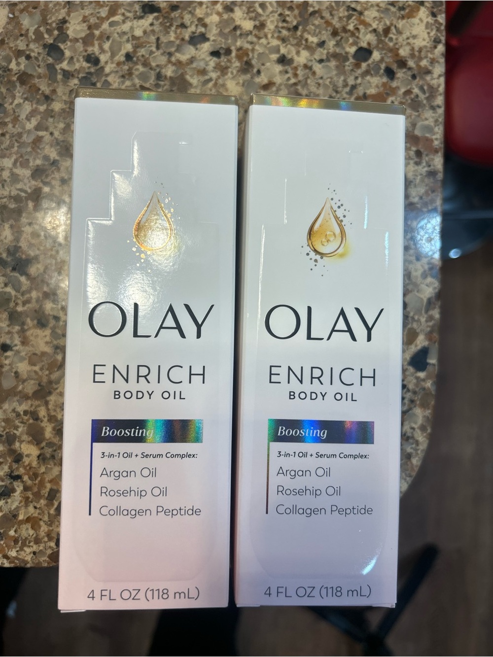 OLAY Enrich Body Oil – White with Gold Accent